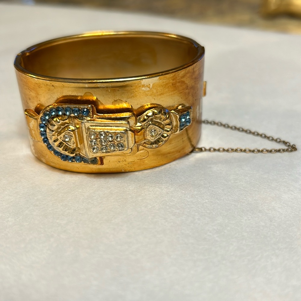 Vintage Art Nouveau rhinestone studded bangle bracelet